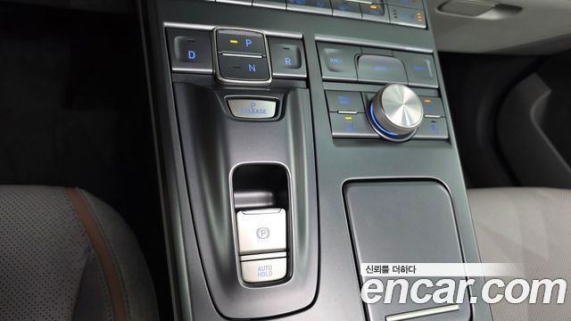 Hyundai Nexo 2023 — photo 9