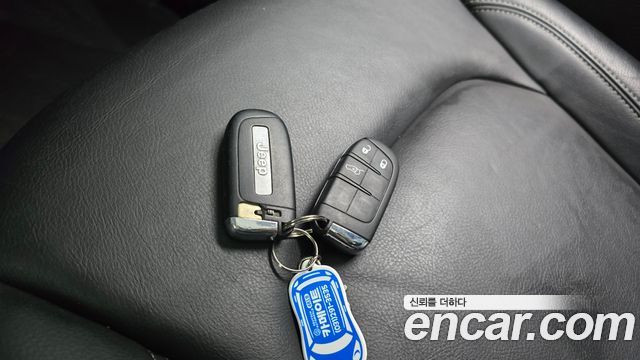 Jeep Renegade 2018 — photo 15