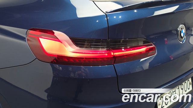 BMW X4M 2020 — photo 9