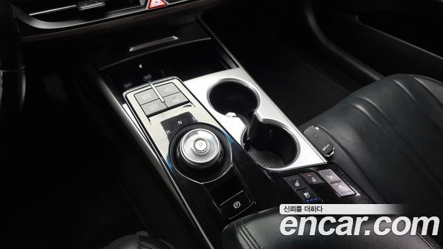 Kia K8 2022 — photo 9