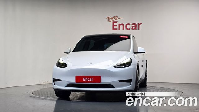 Tesla Model Y 2024 — photo 3