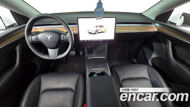 Tesla Model Y 2024 — photo 10