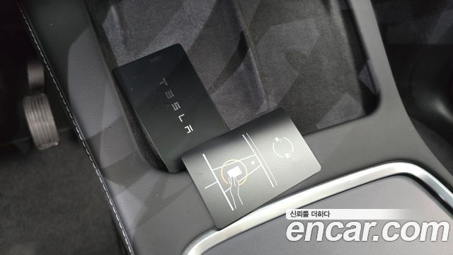 Tesla Model Y 2024 — photo 32