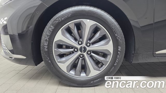 Kia K8 2023 — photo 5
