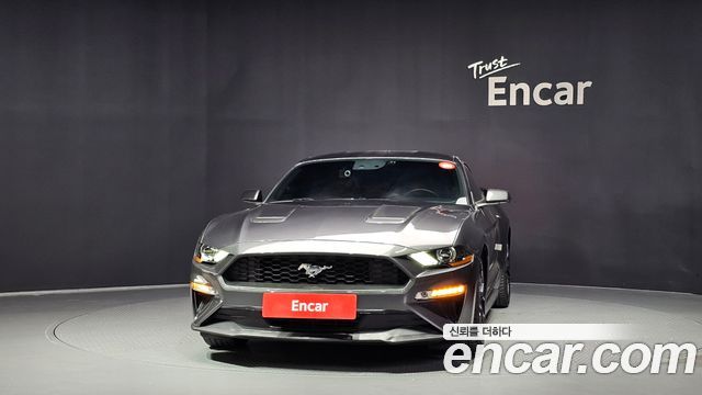 Ford Mustang 2019 — photo 3