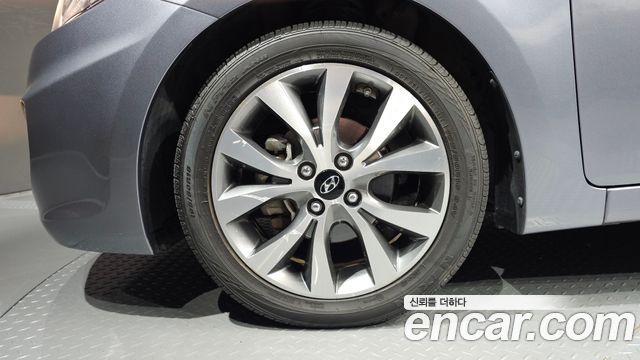 Hyundai Accent 2017 — photo 5