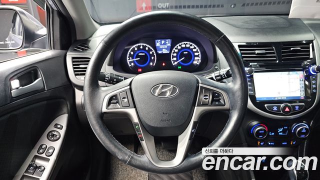 Hyundai Accent 2017 — photo 19