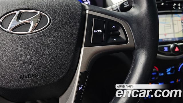 Hyundai Accent 2017 — photo 27