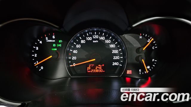 Kia Sorento 2013 — photo 8