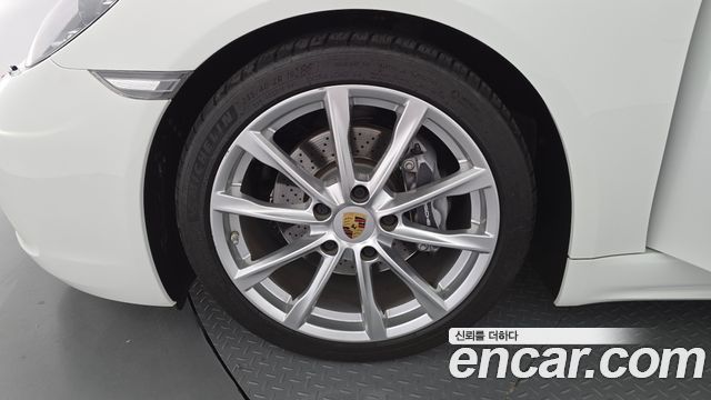 Porsche 718 2018 — photo 5