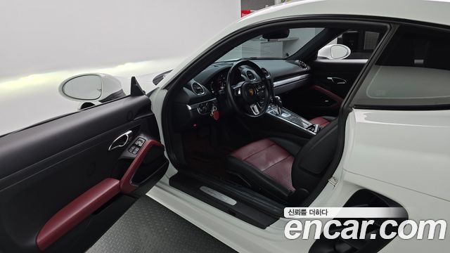 Porsche 718 2018 — photo 13