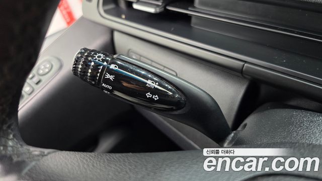 Hyundai Staria 2023 — photo 27