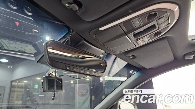 Genesis G70 2018 — photo 26