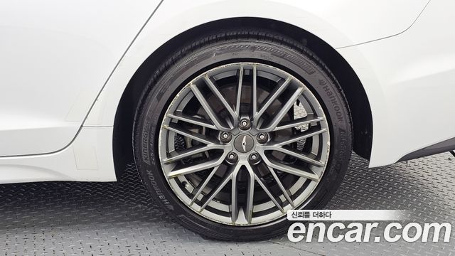 Genesis G70 2018 — photo 7