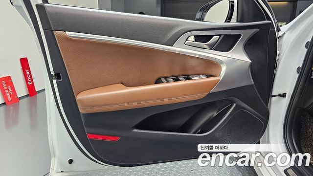 Genesis G70 2018 — photo 14