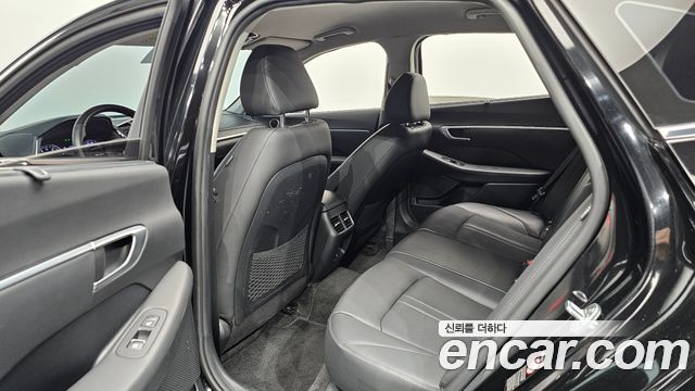 Hyundai Sonata 2020 — photo 18