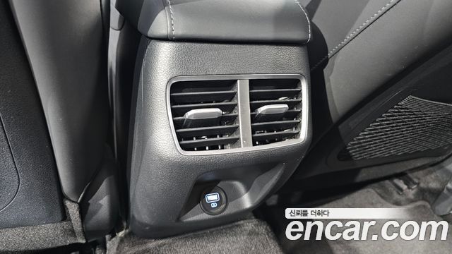 Hyundai Sonata 2020 — photo 33