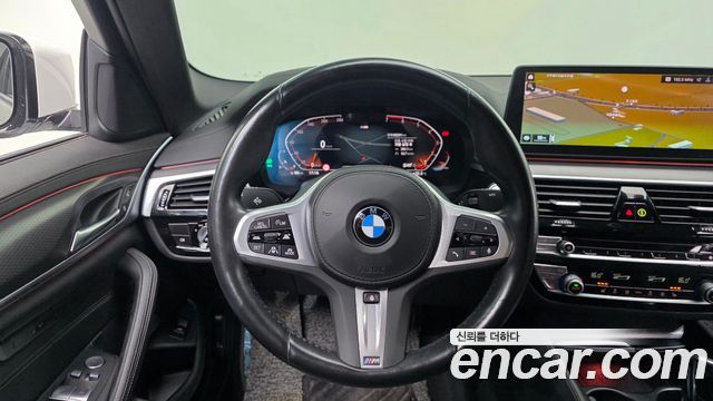 BMW 5-Series 2023 — photo 23