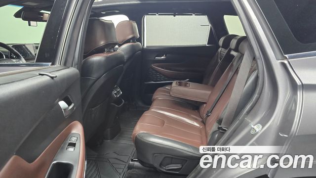 Hyundai Santafe 2019 — photo 17