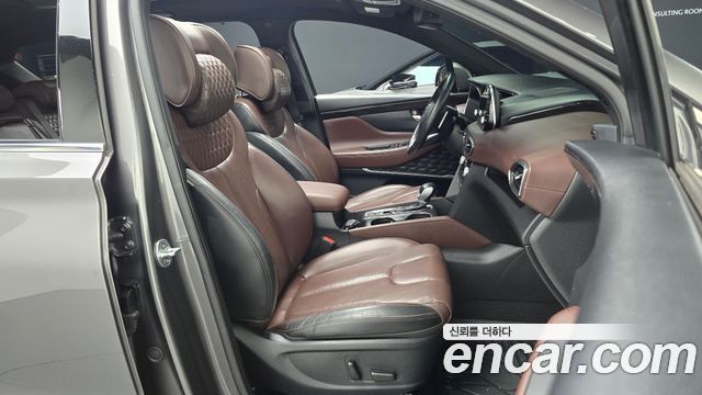 Hyundai Santafe 2019 — photo 16