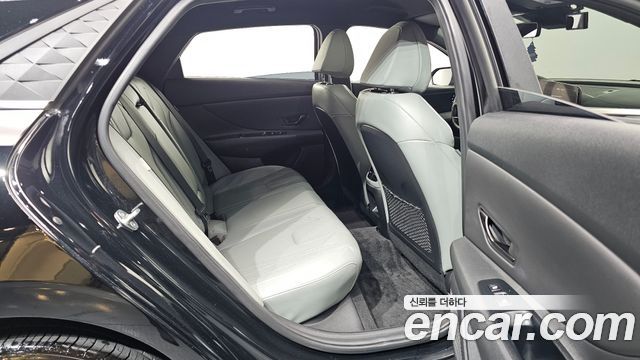 Hyundai AVANTE 2024 — photo 11