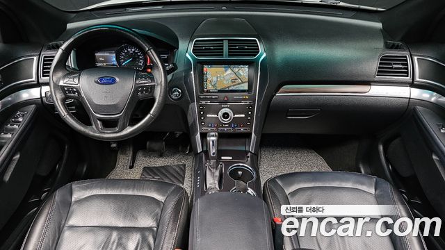 Ford Explorer 2017 — photo 7