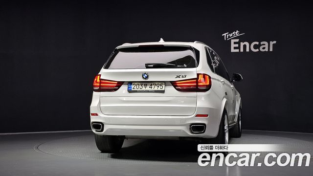 BMW X5 2018 — photo 4