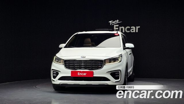 Kia Canival 2019 — photo 3