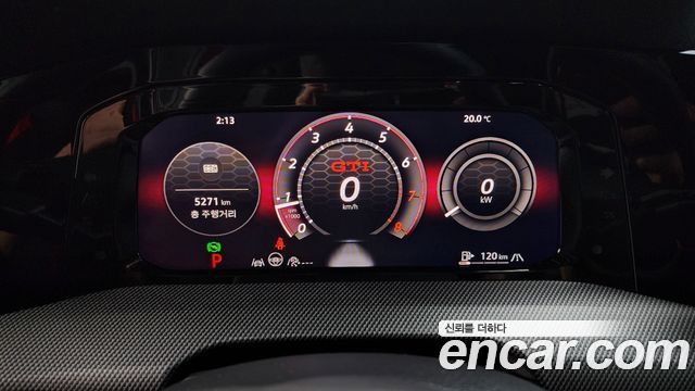 Volkswagen Golf 2025 — photo 11