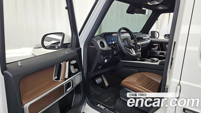 Mercedes-Benz G-Class 2021 — photo 13