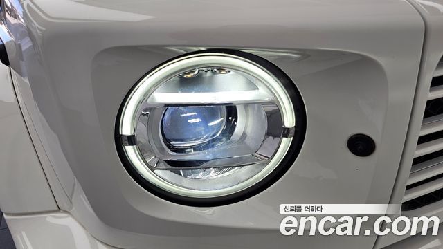 Mercedes-Benz G-Class 2021 — photo 8