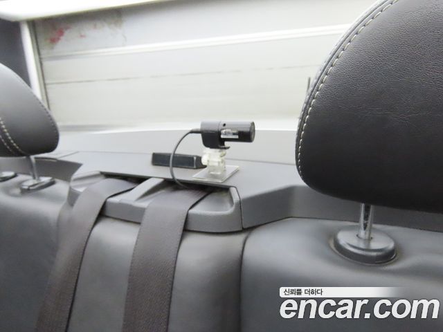 Chrysler Sebring 2010 — photo 17