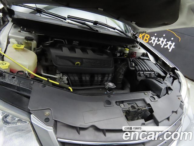 Chrysler Sebring 2010 — photo 19