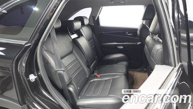 Kia Sorento 2015 — photo 17