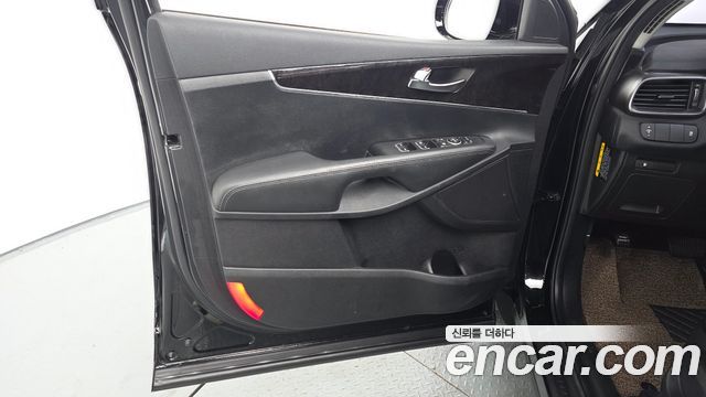 Kia Sorento 2015 — photo 14
