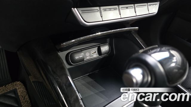 Kia Sorento 2015 — photo 29