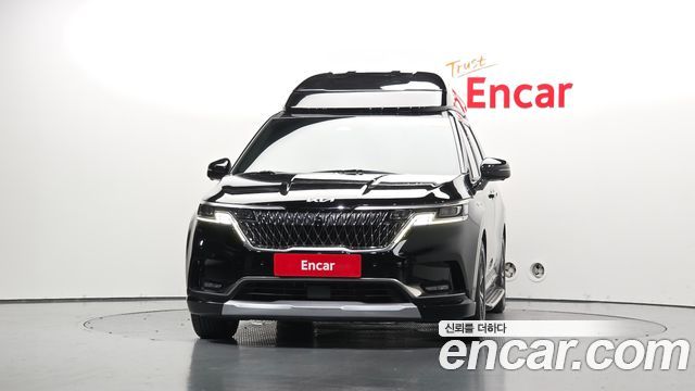 Kia Canival 2023 — photo 3
