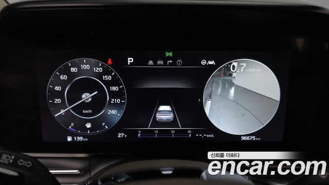 Kia Canival 2023 — photo 11