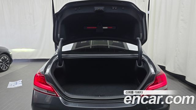 Genesis G70 2019 — photo 22