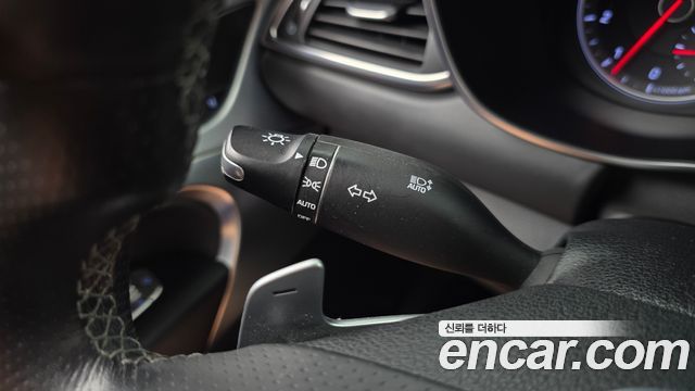 Genesis G70 2019 — photo 29