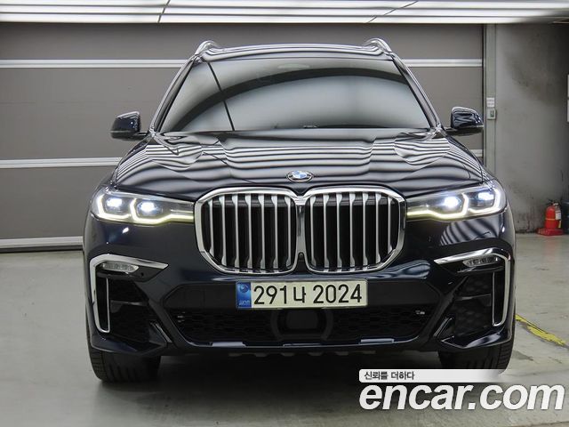 BMW X7 2021 — photo 2