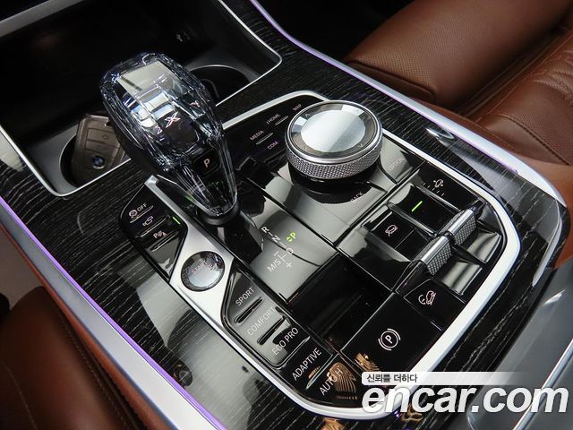 BMW X7 2021 — photo 13