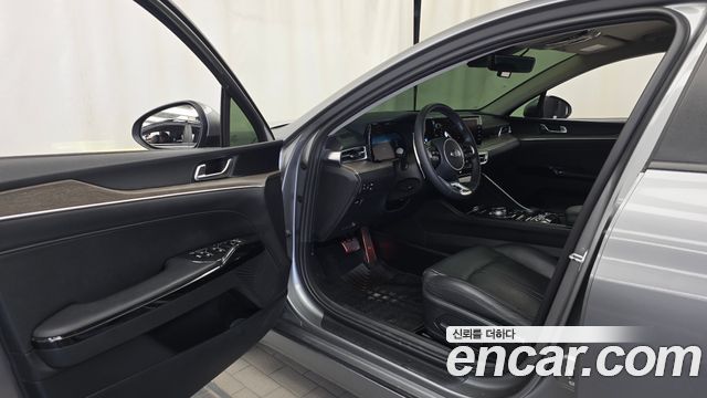 Kia K5 2021 — photo 10