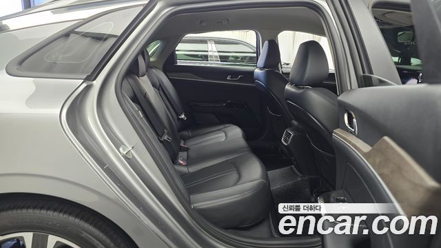 Kia K5 2021 — photo 12