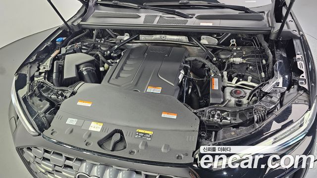 Audi Q5 2025 — photo 6