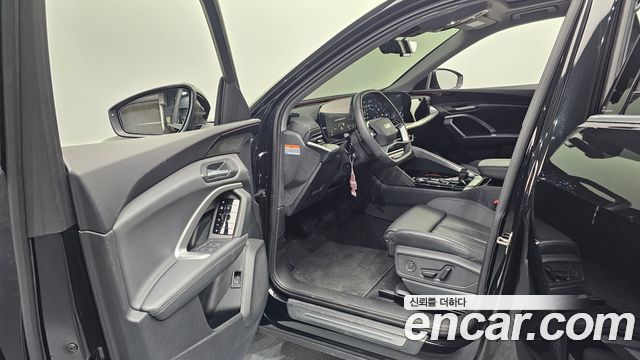 Audi Q5 2025 — photo 13