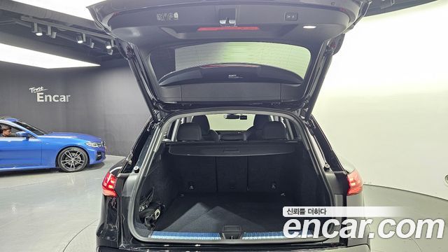 Audi Q5 2025 — photo 26