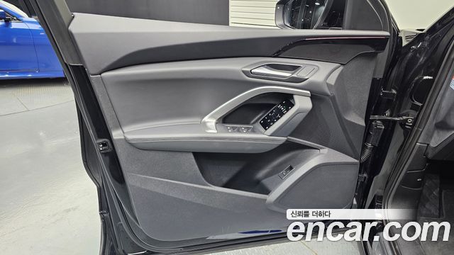 Audi Q5 2025 — photo 14