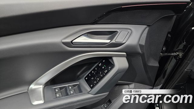 Audi Q5 2025 — photo 27