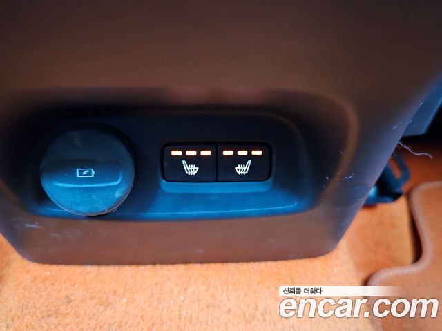 Volvo XC40 2019 — photo 17